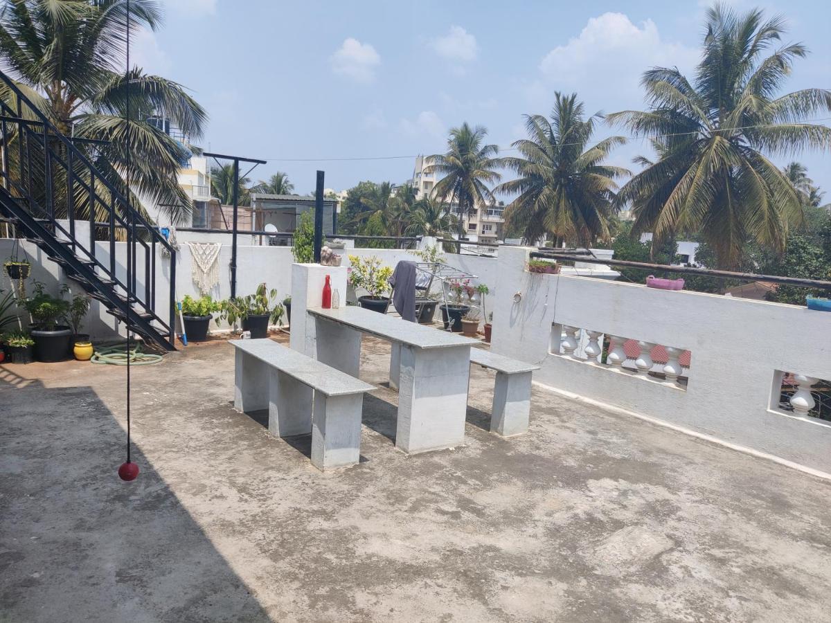 Yoga House Appartement Vanivilasa Puram Buitenkant foto