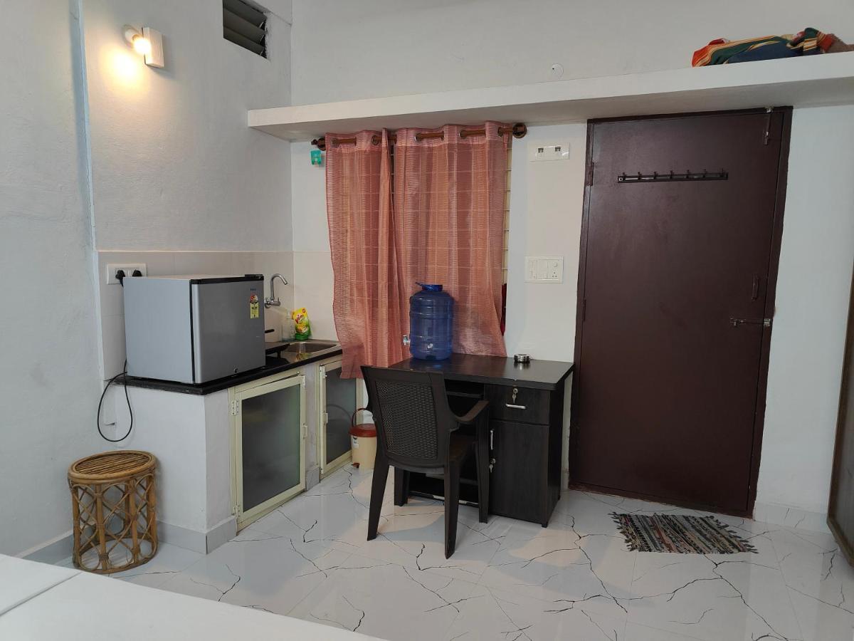 Yoga House Appartement Vanivilasa Puram Buitenkant foto